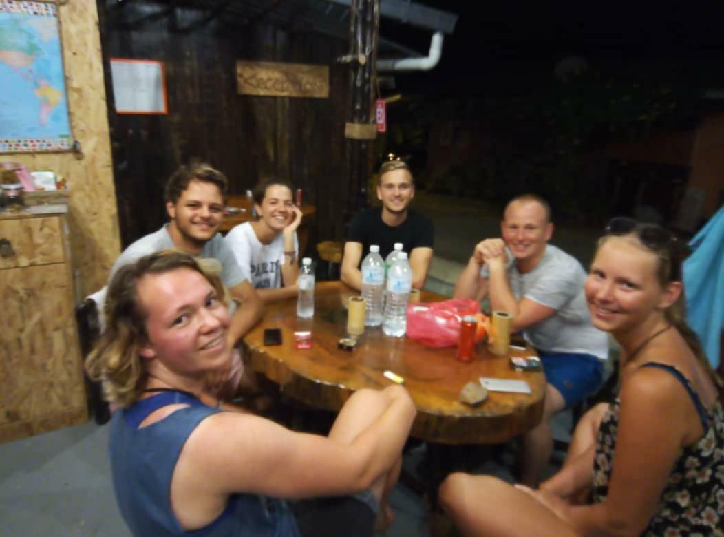 Agosto Taman Negara Hostel Kuala Tahan Extérieur photo